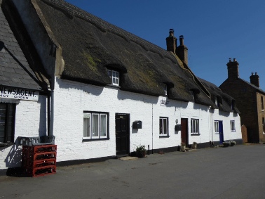 White, thatched cottages in Swavesey.